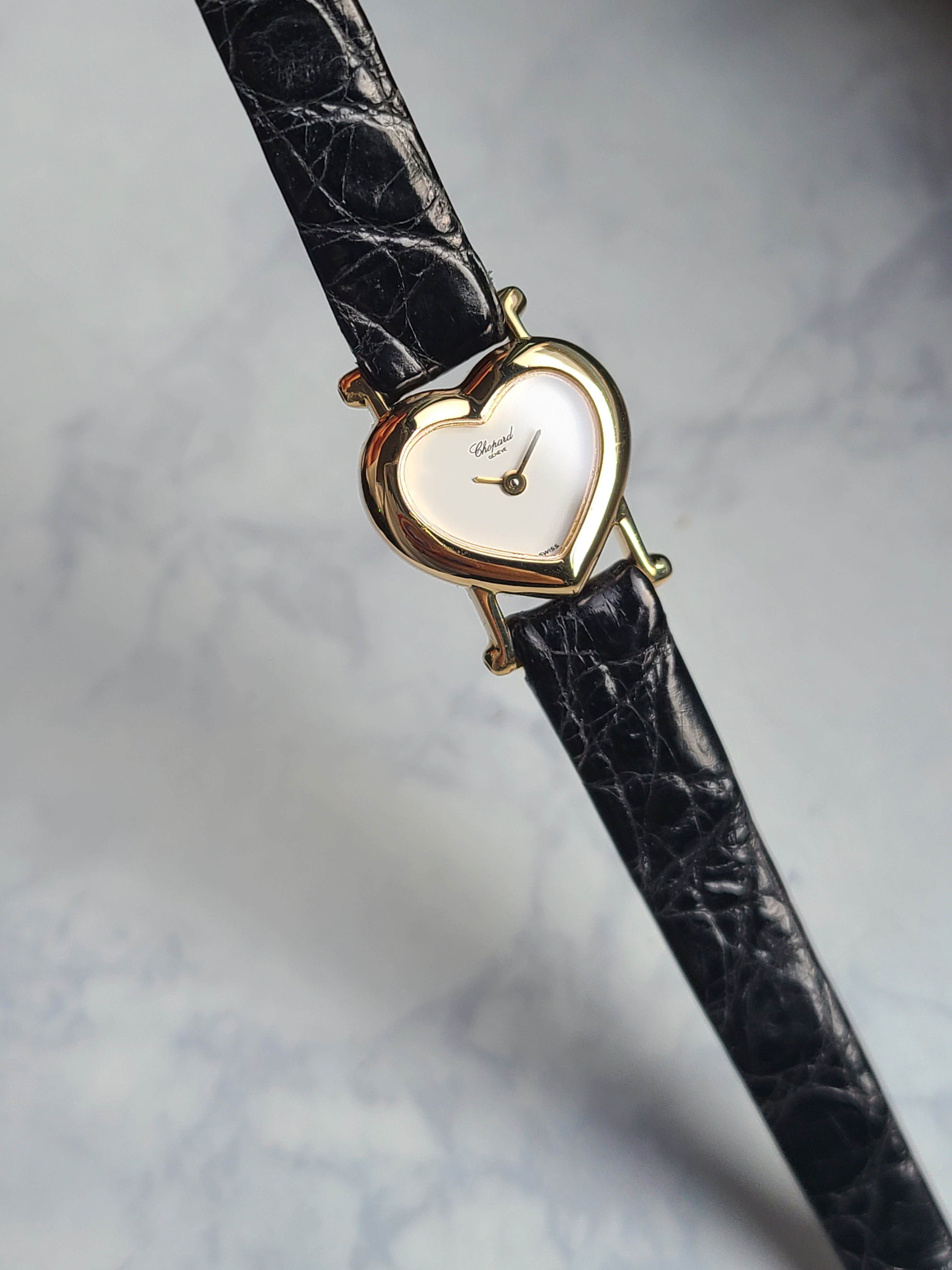 Chopard Art Deco Heart 18K YG 쇼파드 아트데코 하트 18K 옐로우골드 금통