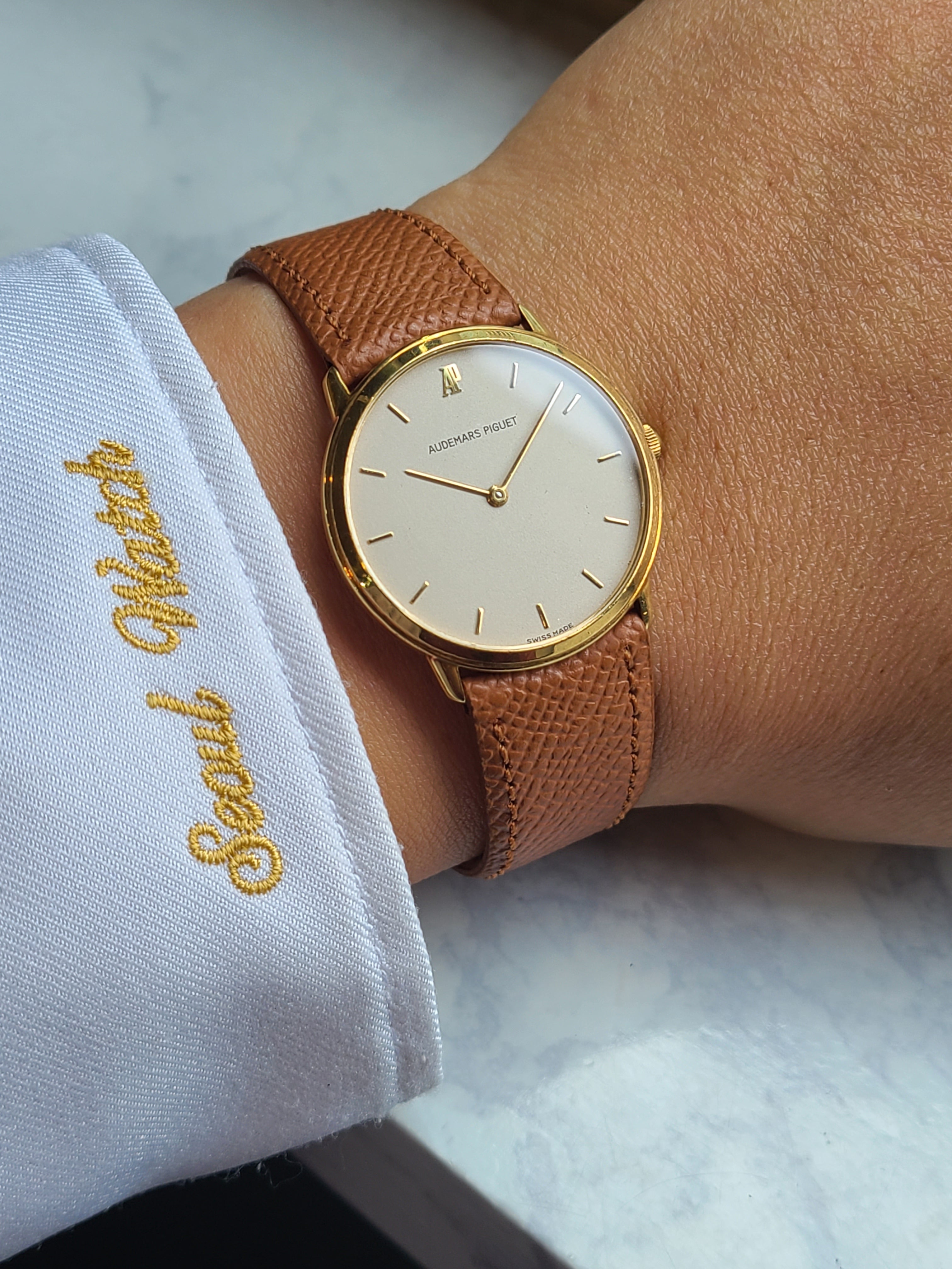 Audemars Piguet Classic YG 18K 오데마피게 클래식 샴페인골드 다이얼 18K 옐로우골드 금통