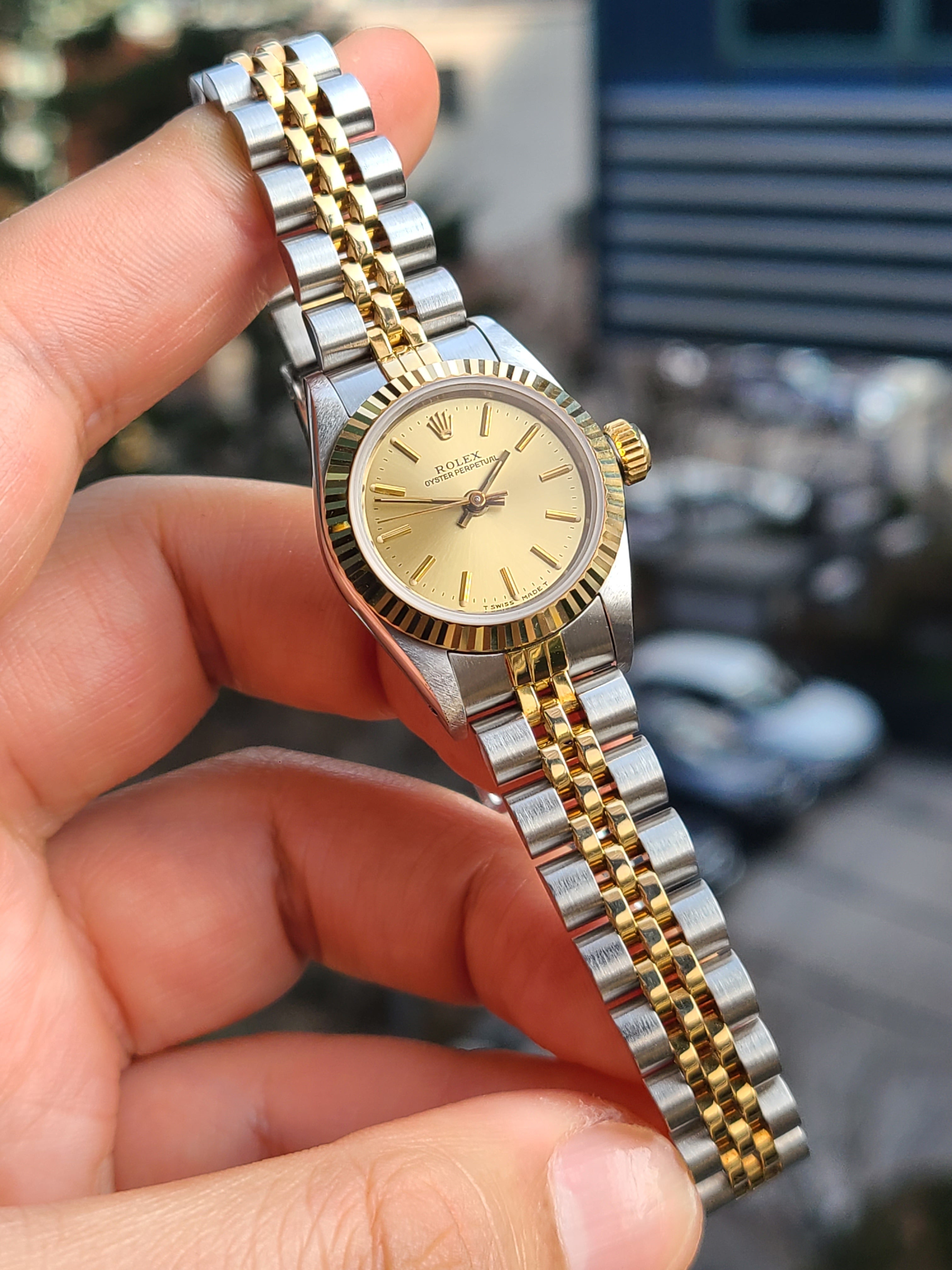Rolex Oyster Perpetual Gold Dial 18K Two-Tone 롤렉스 여성용 오이스터퍼페추얼 18K 옐로우골드 콤비