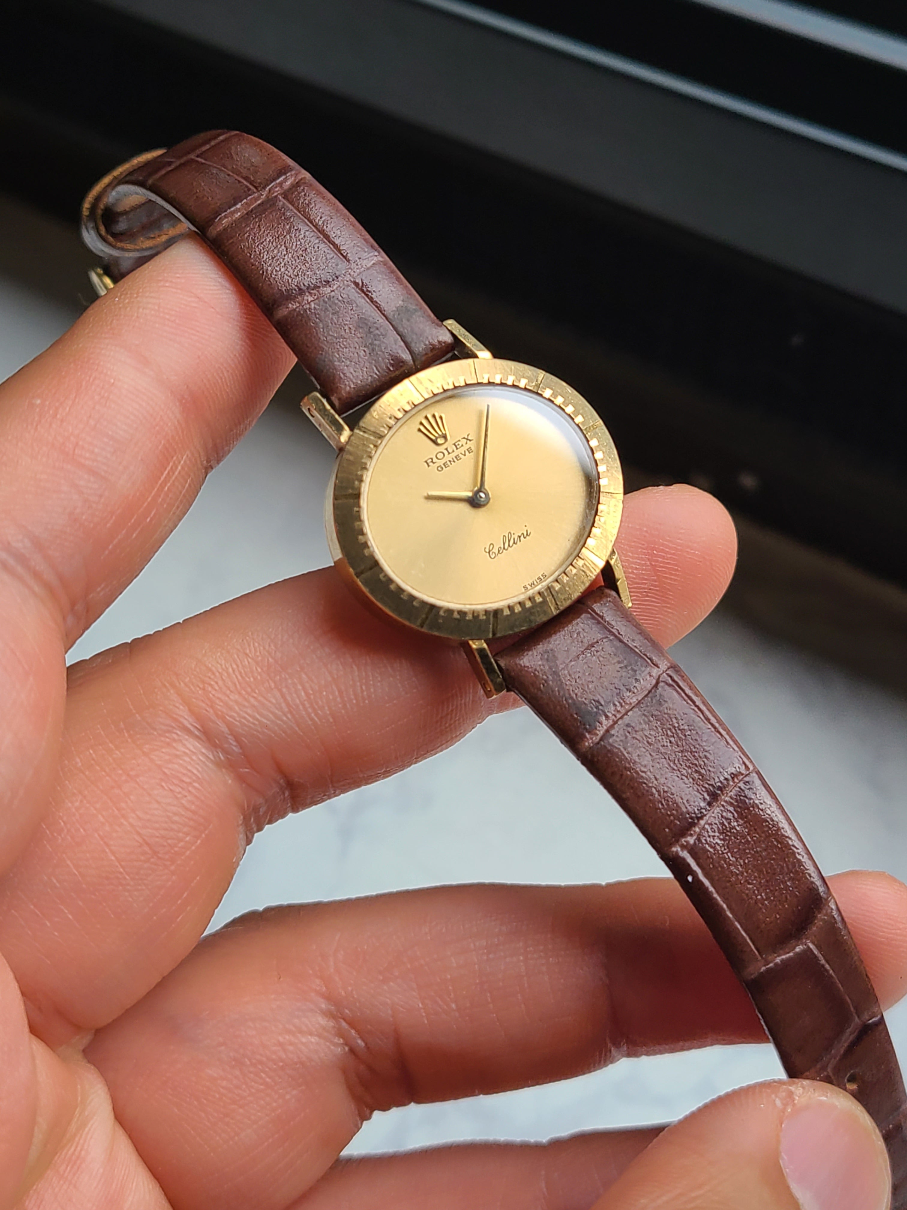 Rolex Cellini Oval Gold 18K YG Women's 롤렉스 여성용 셀리니 오벌케이스 18K 금통 빈티지
