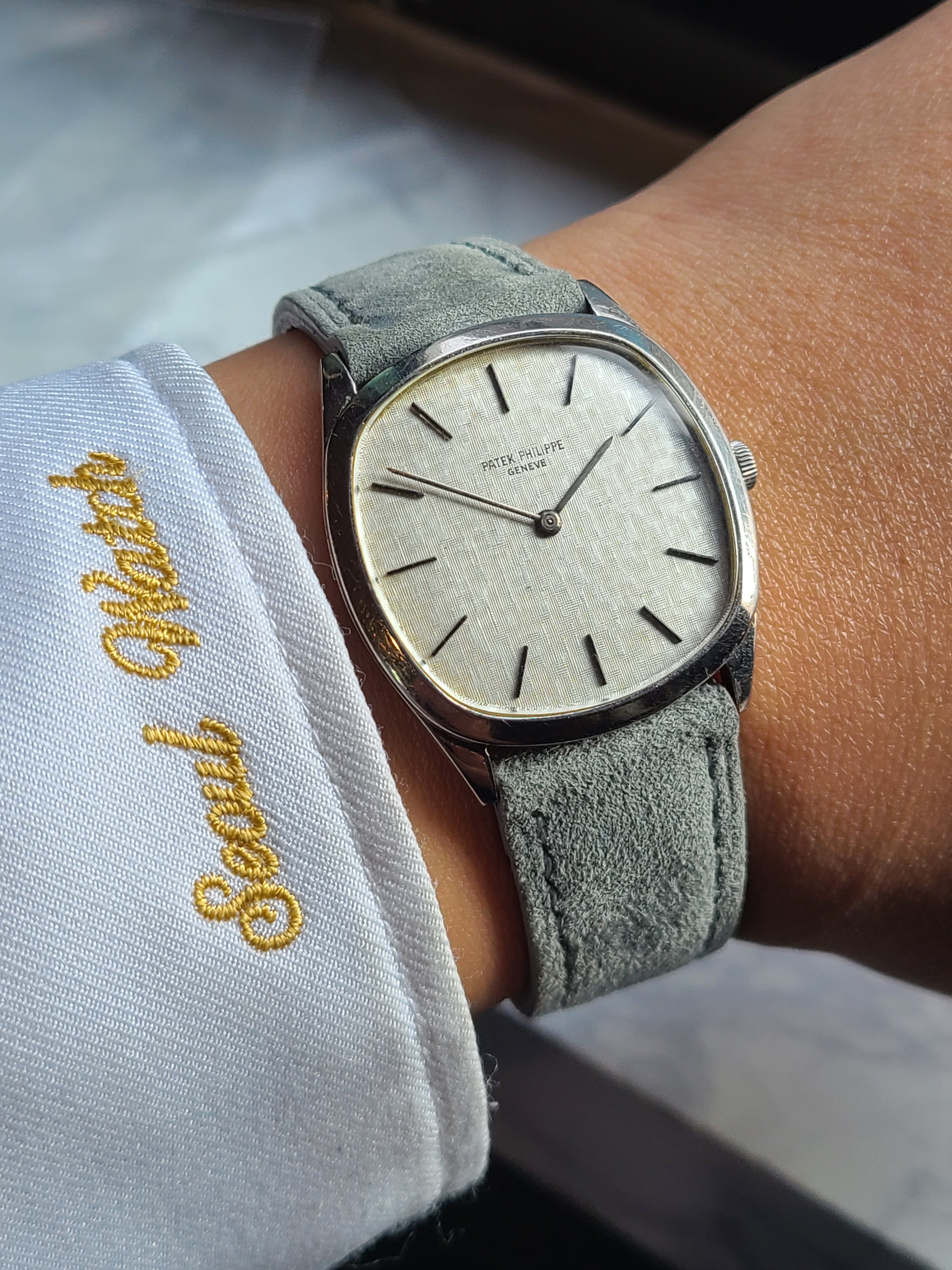 Patek Philippe Golden Ellipse Cushion Gold 18K WG 파텍필립 골든 엘립스 쿠션 점보사이즈 린넨다이얼 18K 화이트골드 빈티지