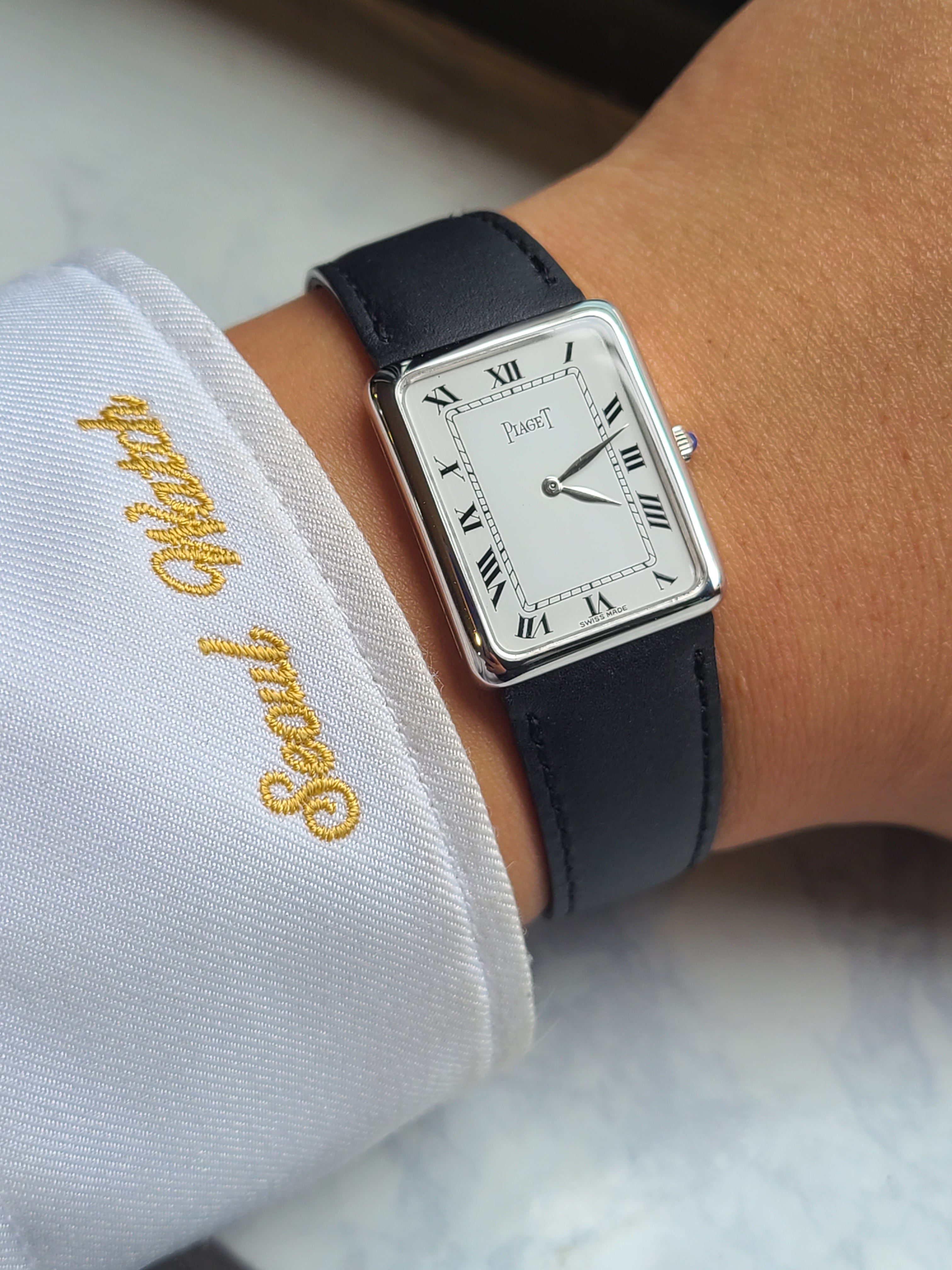 Piaget Tank Black 18K WG 피아제 클래식 탱크 블랙로만 리프핸즈 다이얼 18K 화이트골드 금통 빈티지