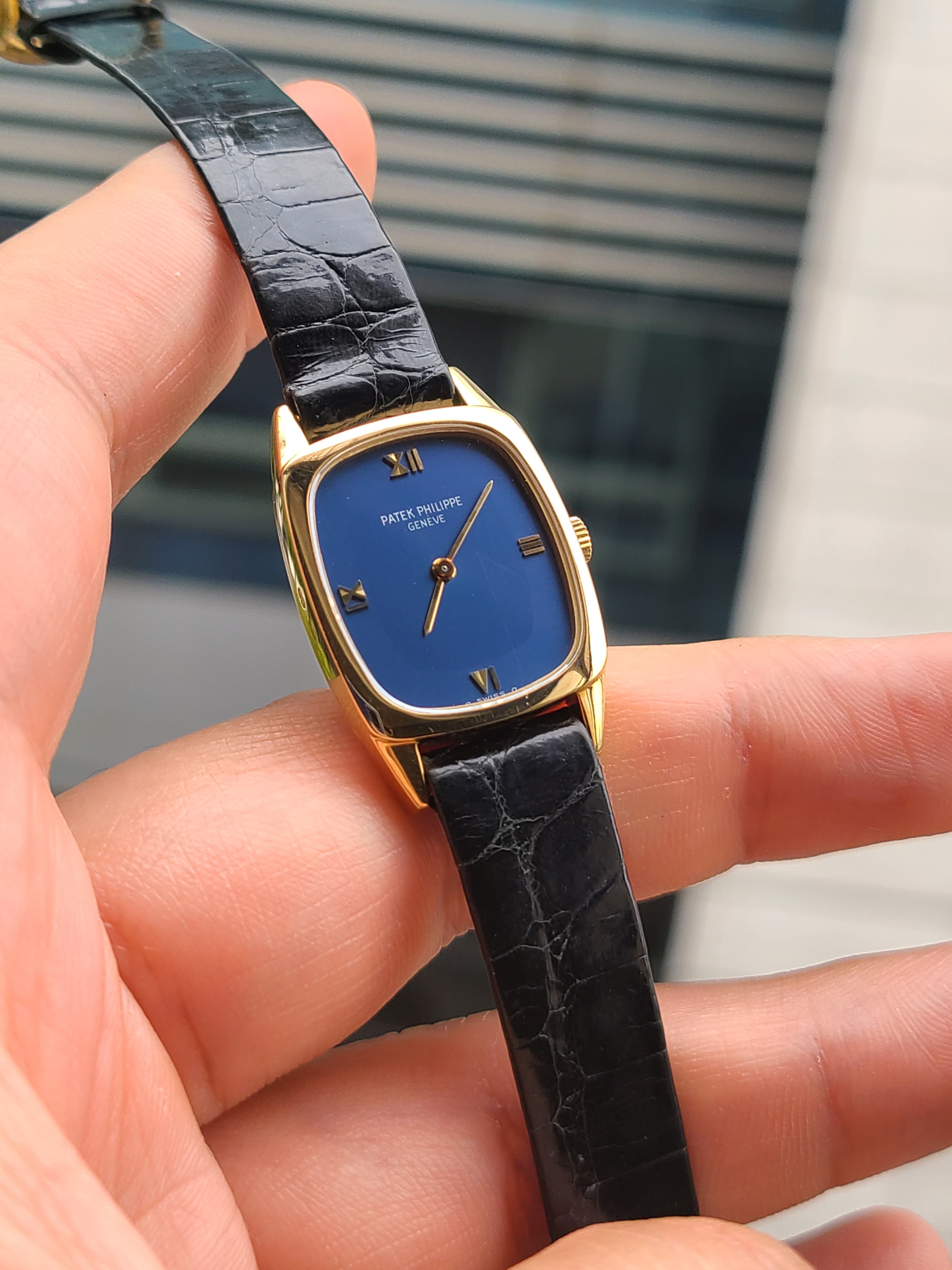 Patek Philippe Golden Ellipse Blue Dial 18K YG Women's 파텍필립 여성용 엘립스 투톤 블루 청판 금통 18K 옐로우골드
